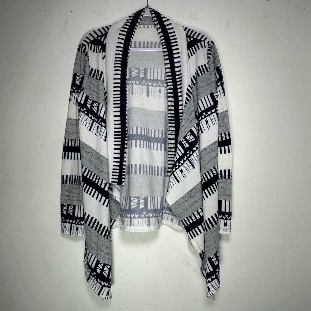 Unbranded Geometric Tribal Waterfall Cardigan Black White Grey Open Front XL